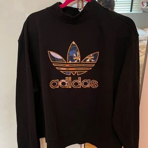 DISCONTINUED ADIDAS ORIGINALS FLORAL TREFOIL SWEATSHIRT SLIGHT MOCK TURTLENECK